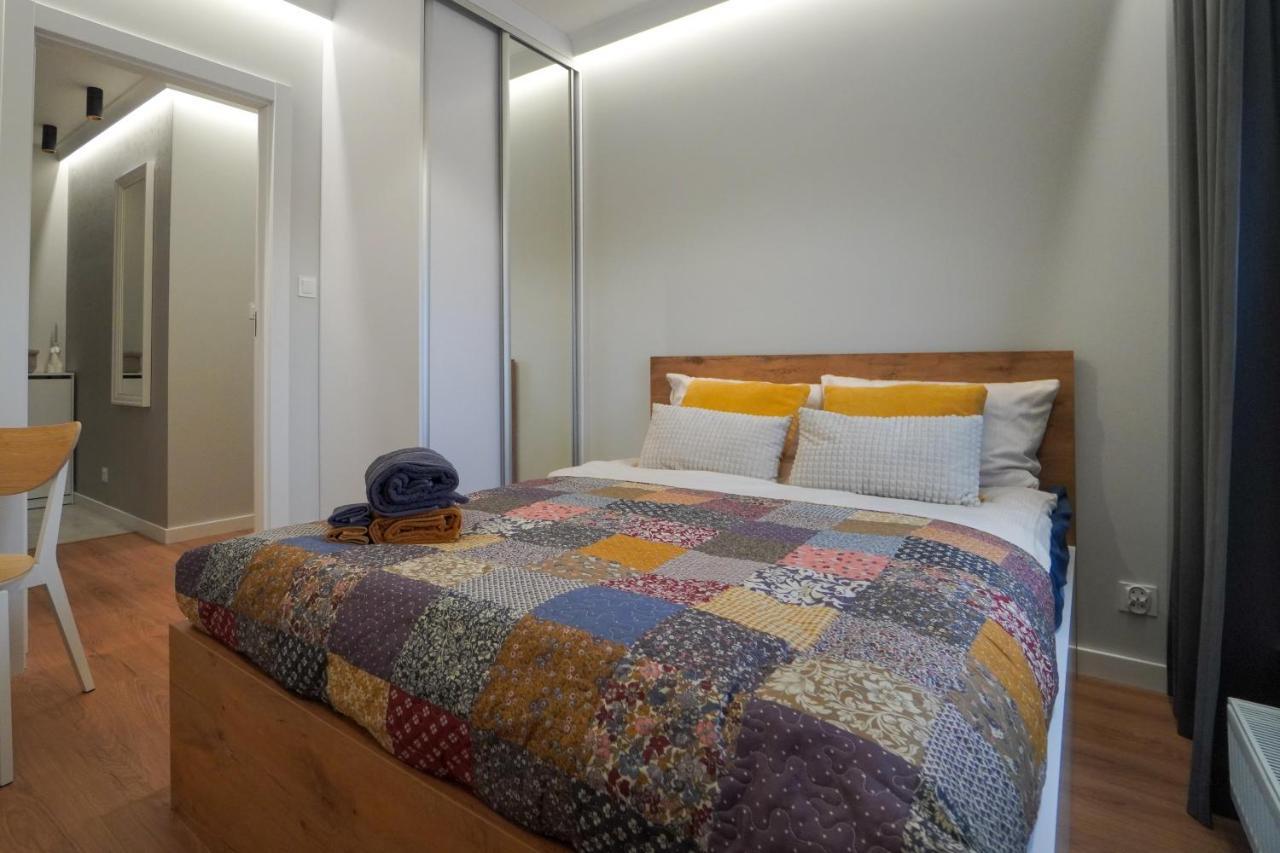 Apartament Manhattan 普沃茨克 外观 照片